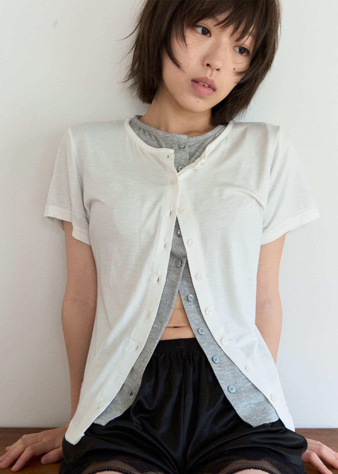 Cardigan Tee (Gray)