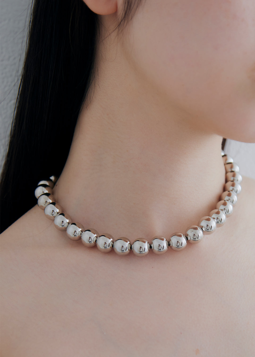 Metal Orb Collar