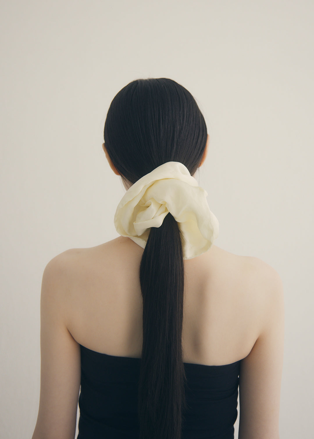 Silk Voluminous Scrunchie (Ivory)