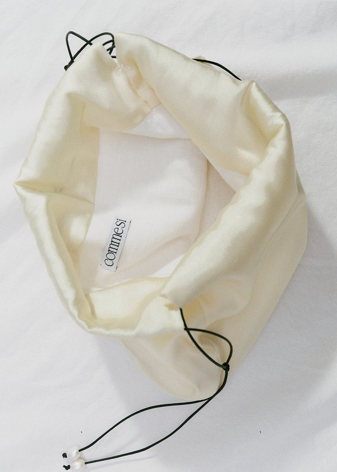 【10/3(Sat) 11:00】Pearl Satin Pouch Bag (Cream Yellow)