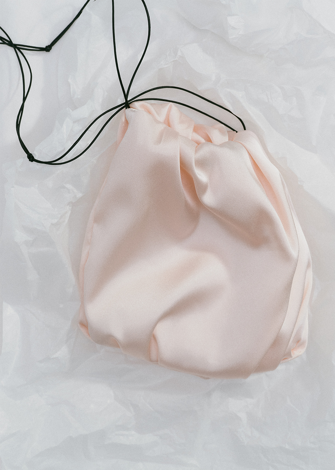 【10/3(Sat) 11:00】Pearl Satin Pouch Bag (Pink)