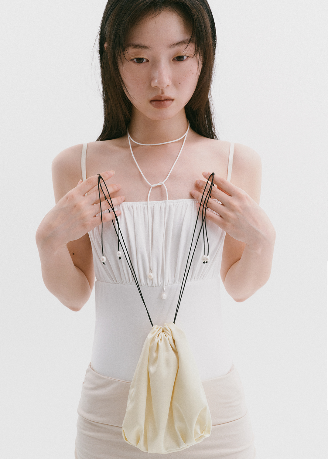 【10/3(Sat) 11:00】Pearl Satin Pouch Bag (Pink)