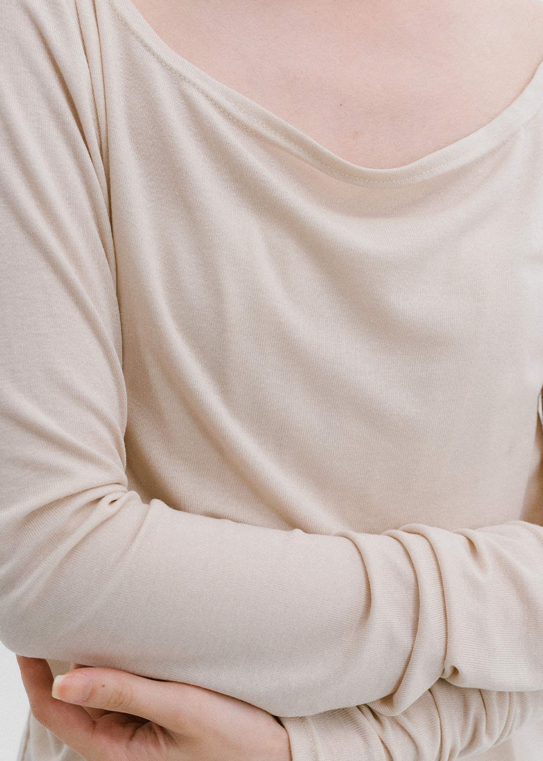 【10/3(Sat) 11:00】Essential Top (Beige)