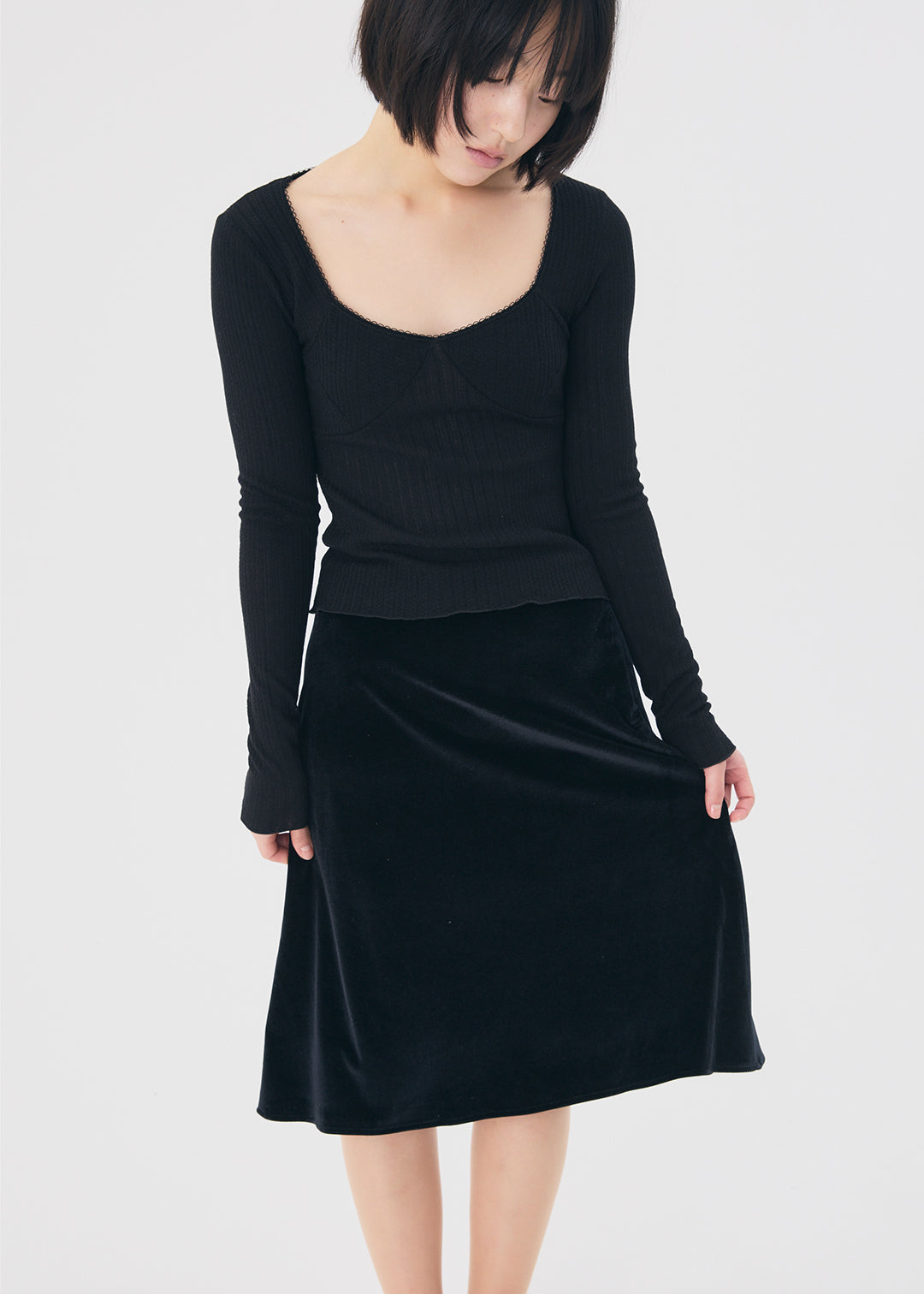 【NEW】Velours Skirt (Black)