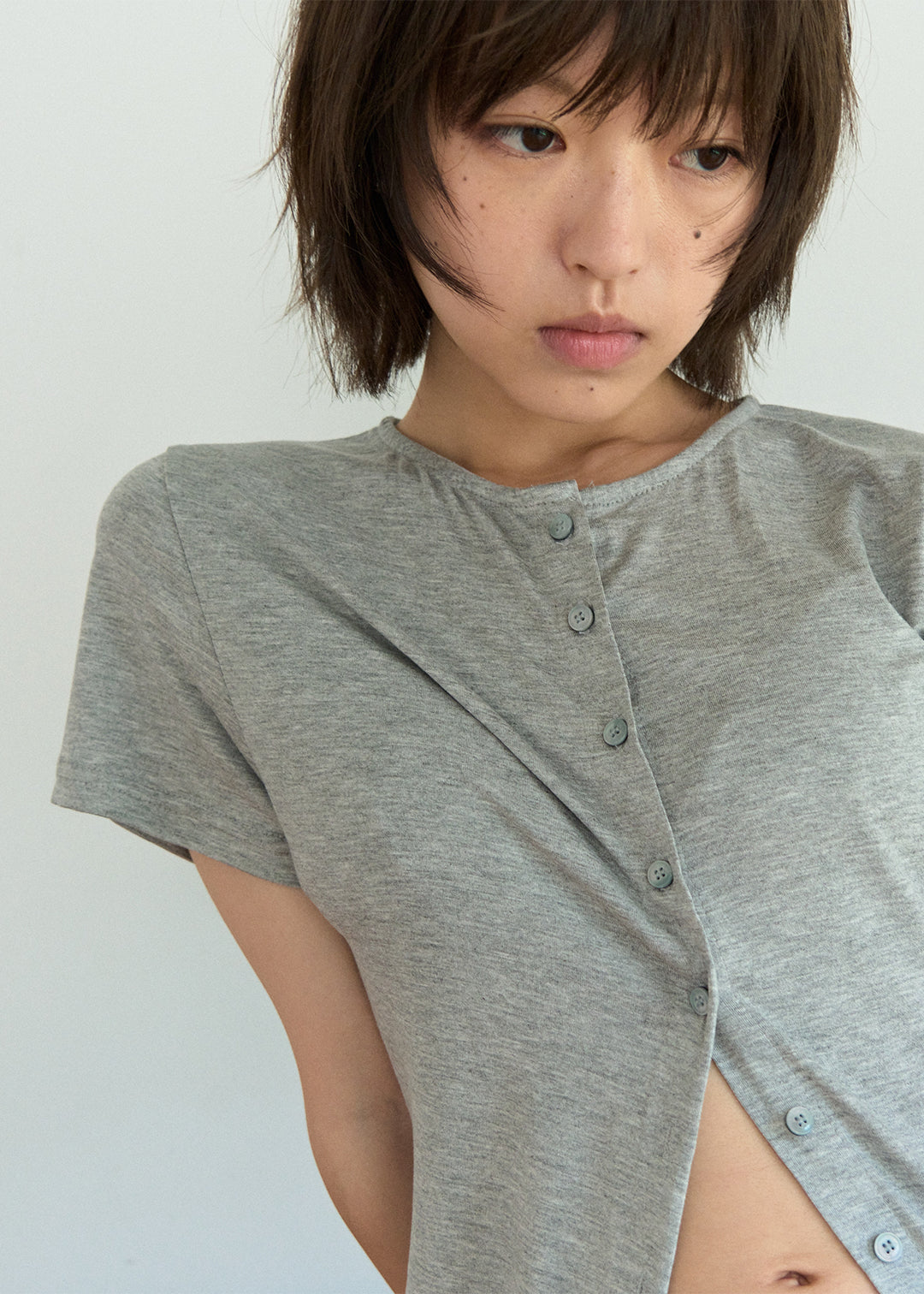 Cardigan Tee (Gray)