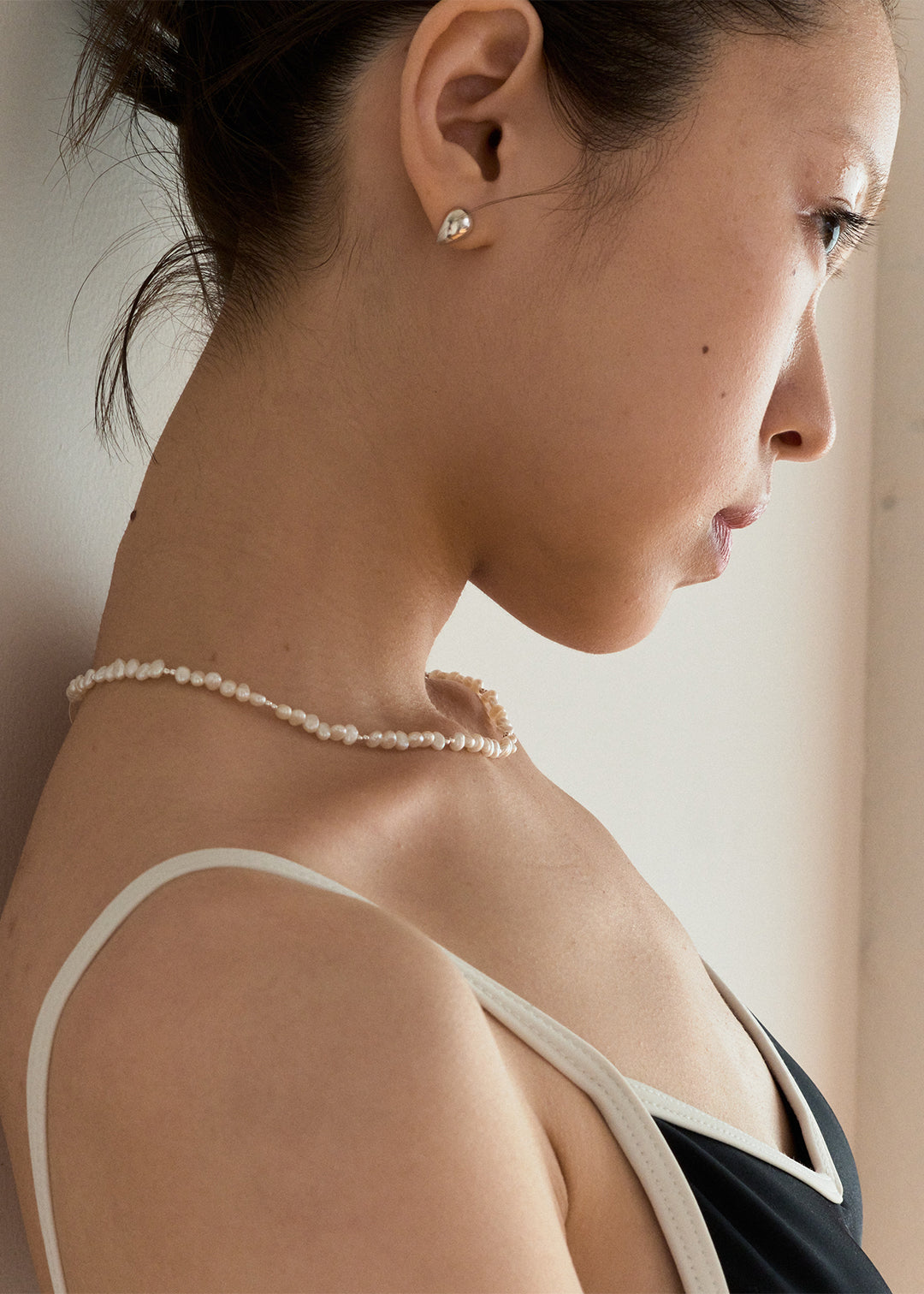 Sensual Pearl Necklace