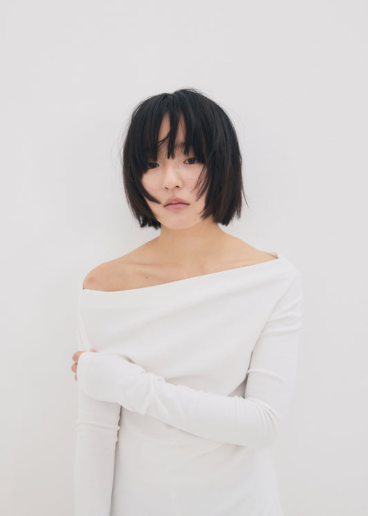 【NEW】2Way Slit Top (Ivory)