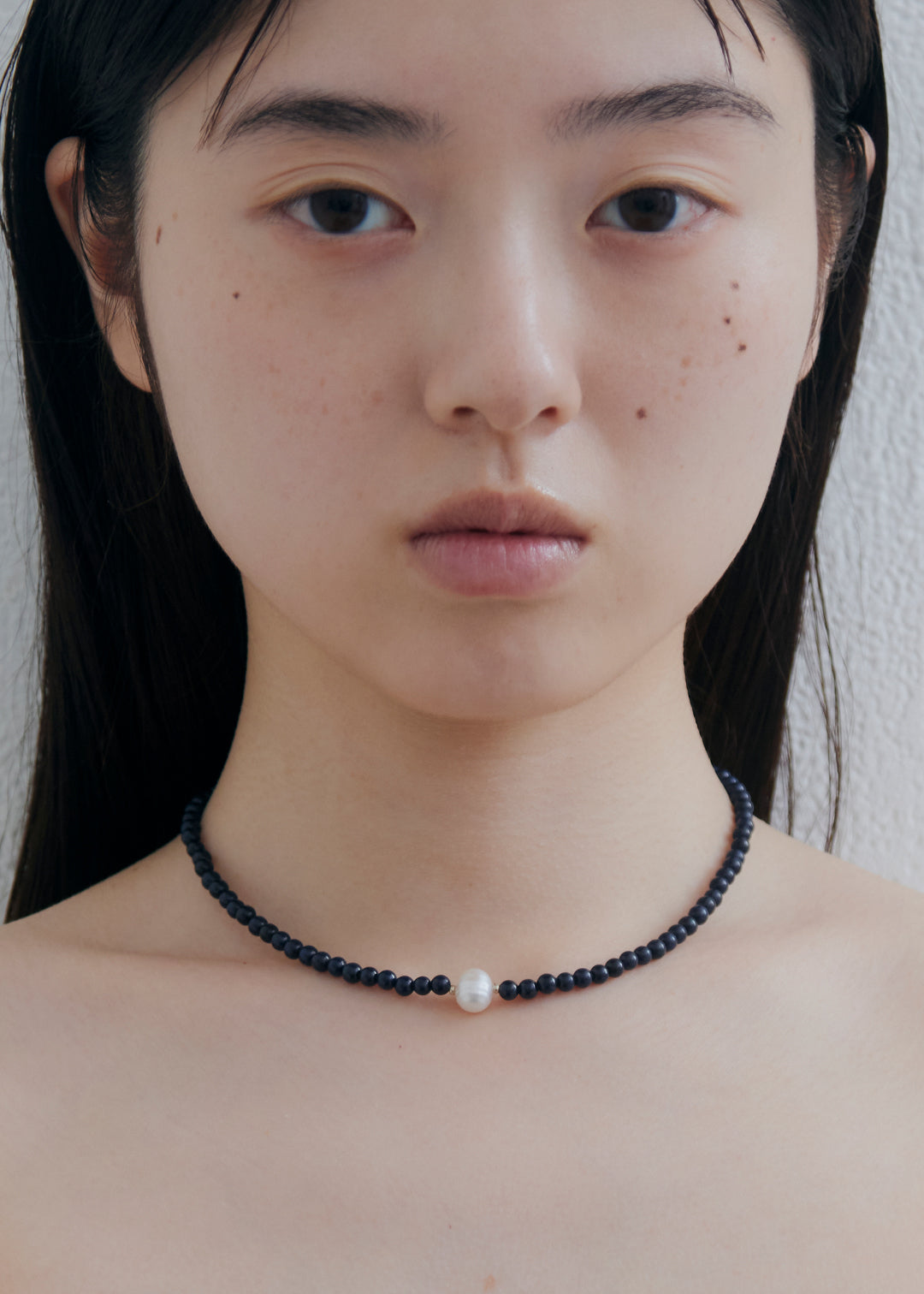 Gemstone × Fresh Water Pearl Surgical Choker