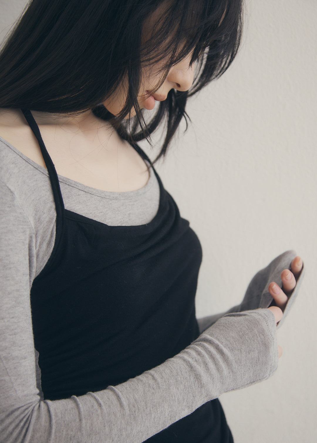 SoftTouch Cami Top (Gray×Black)