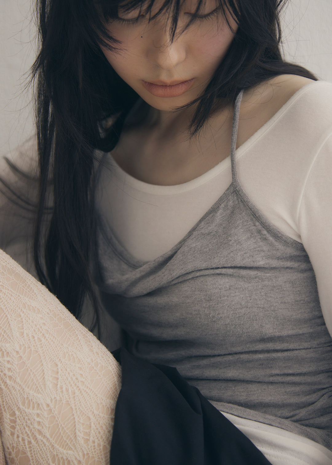 SoftTouch Cami Top (Ivory×Gray)
