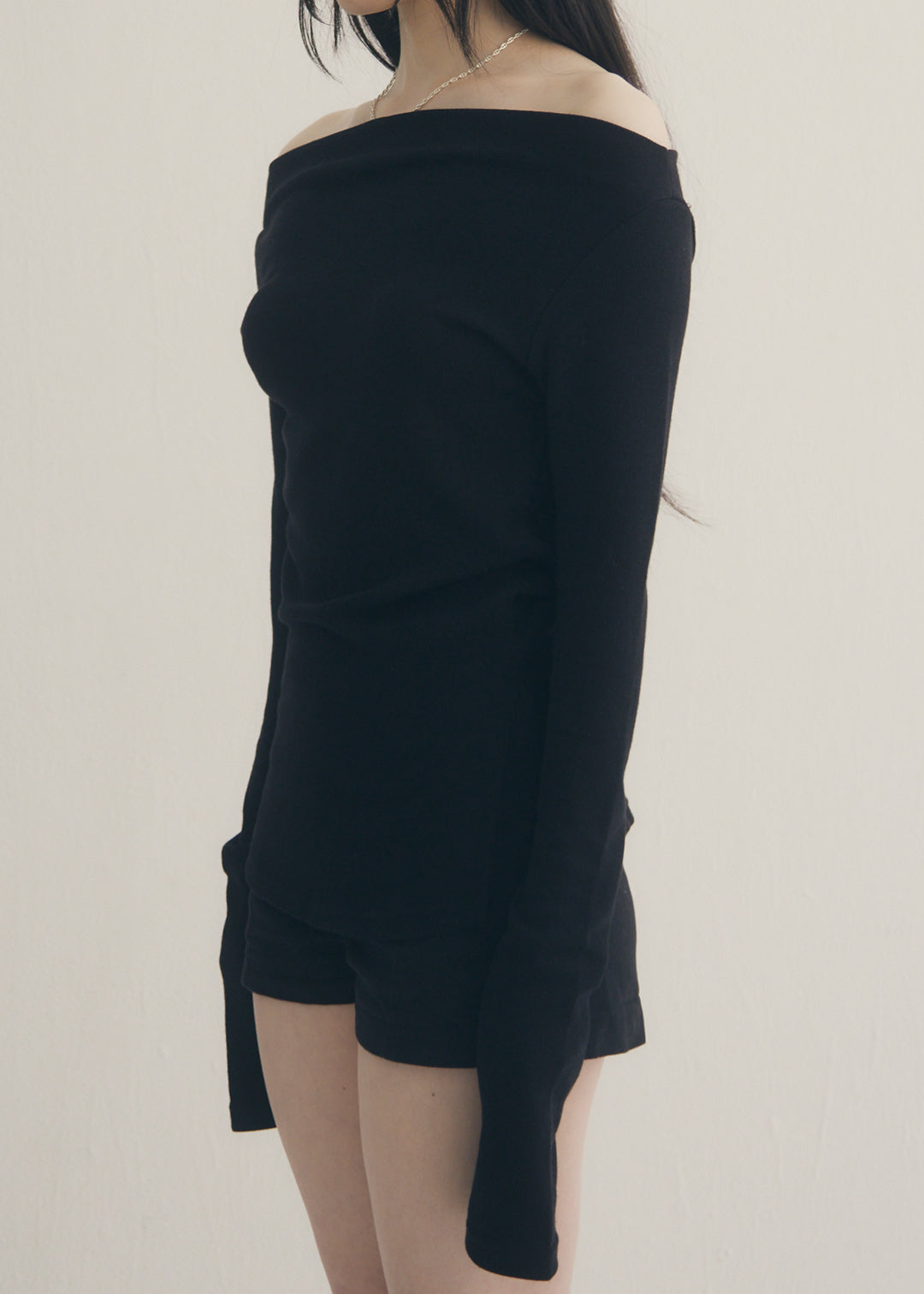 2Way Slit Top (Black)