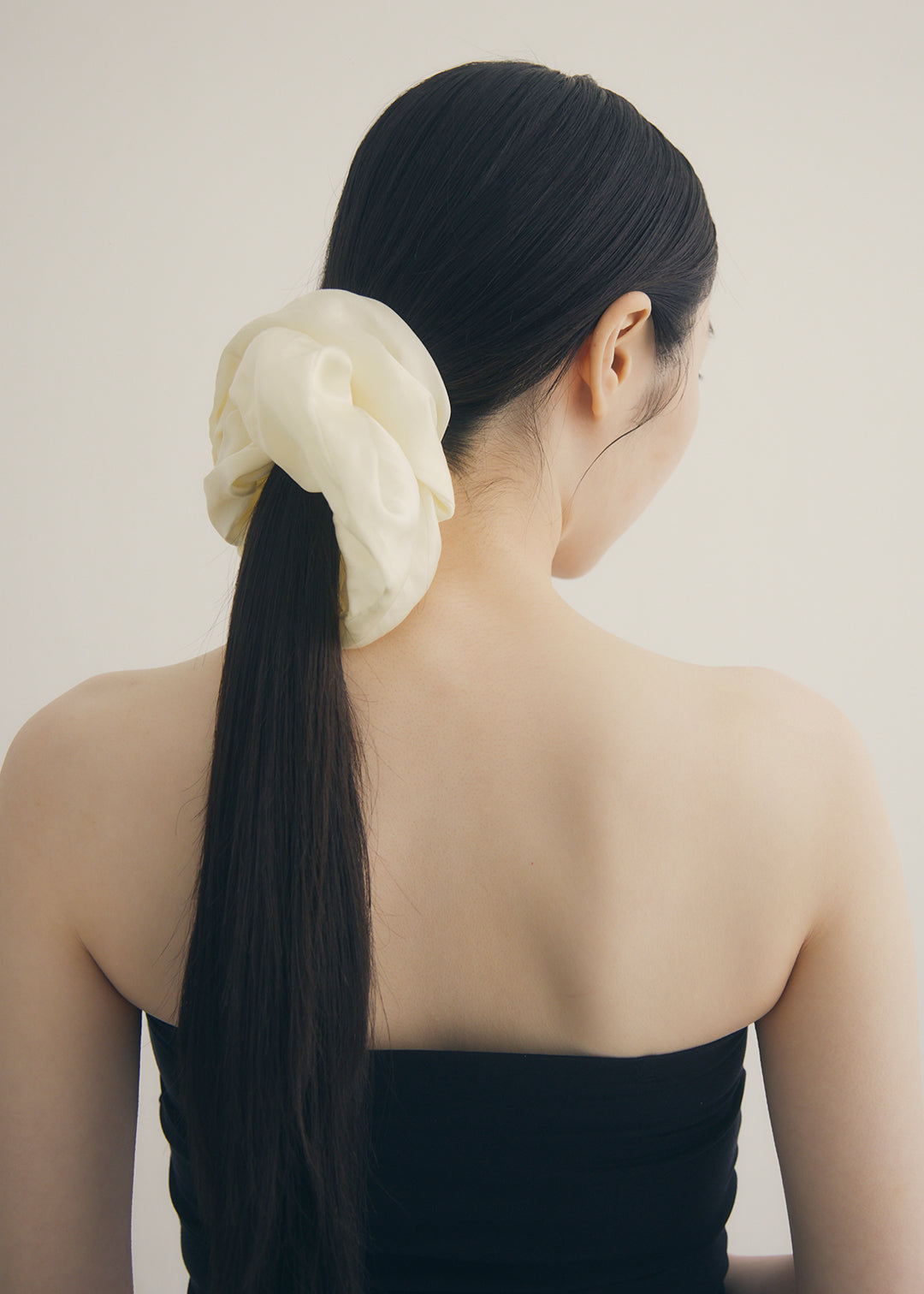 Silk Voluminous Scrunchie (Ivory)