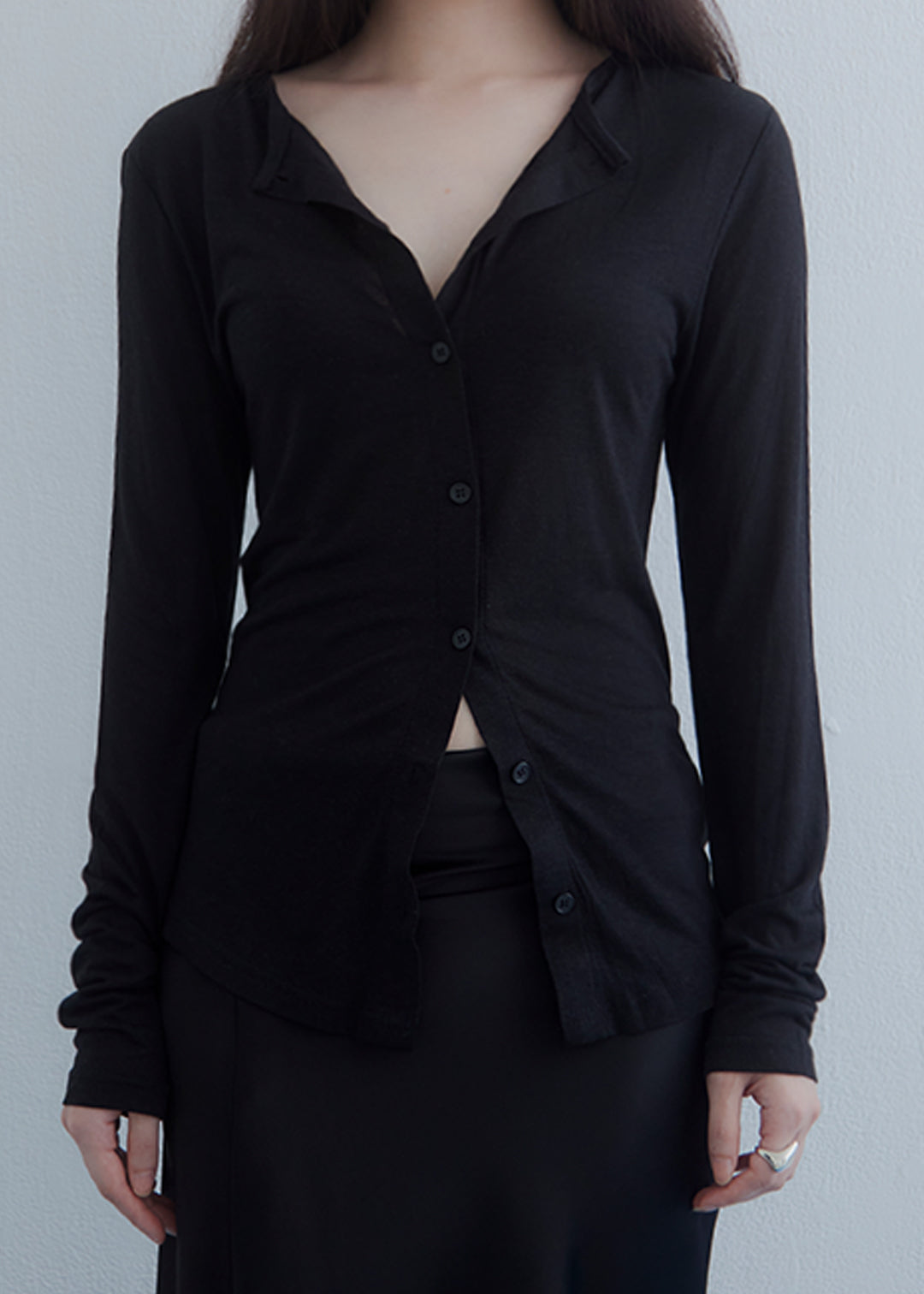 Tendawool Cardi (Black)