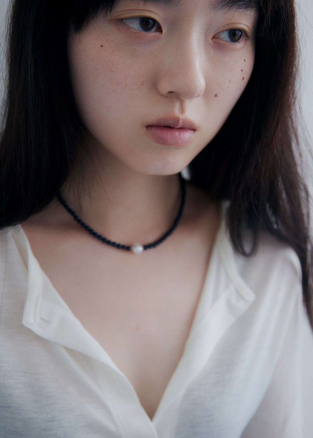 Gemstone × Fresh Water Pearl Surgical Choker