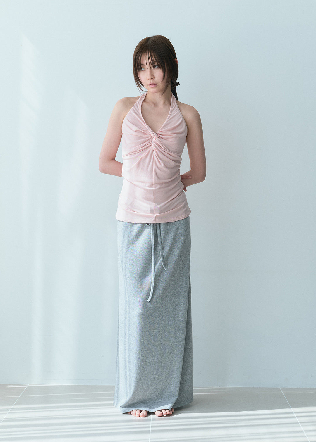 【6/20(Sat) 12:00】Sensual Halterneck Top (Pink)