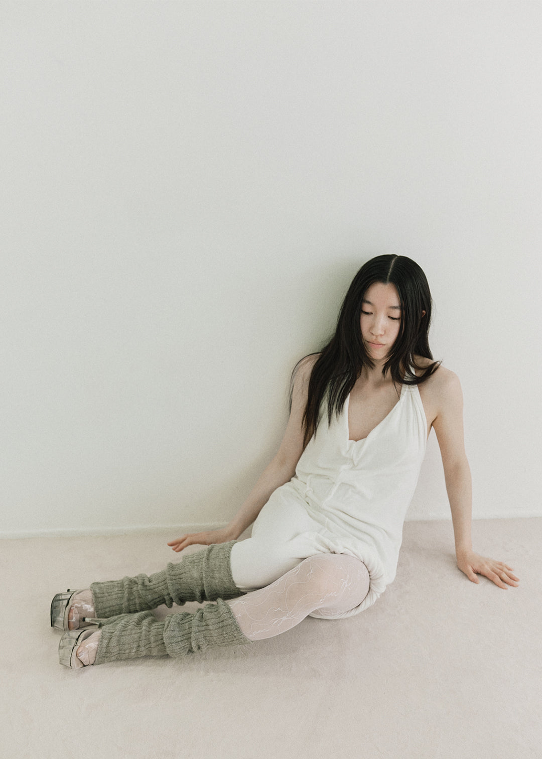 【NEW】Halter Neck Dress (White)