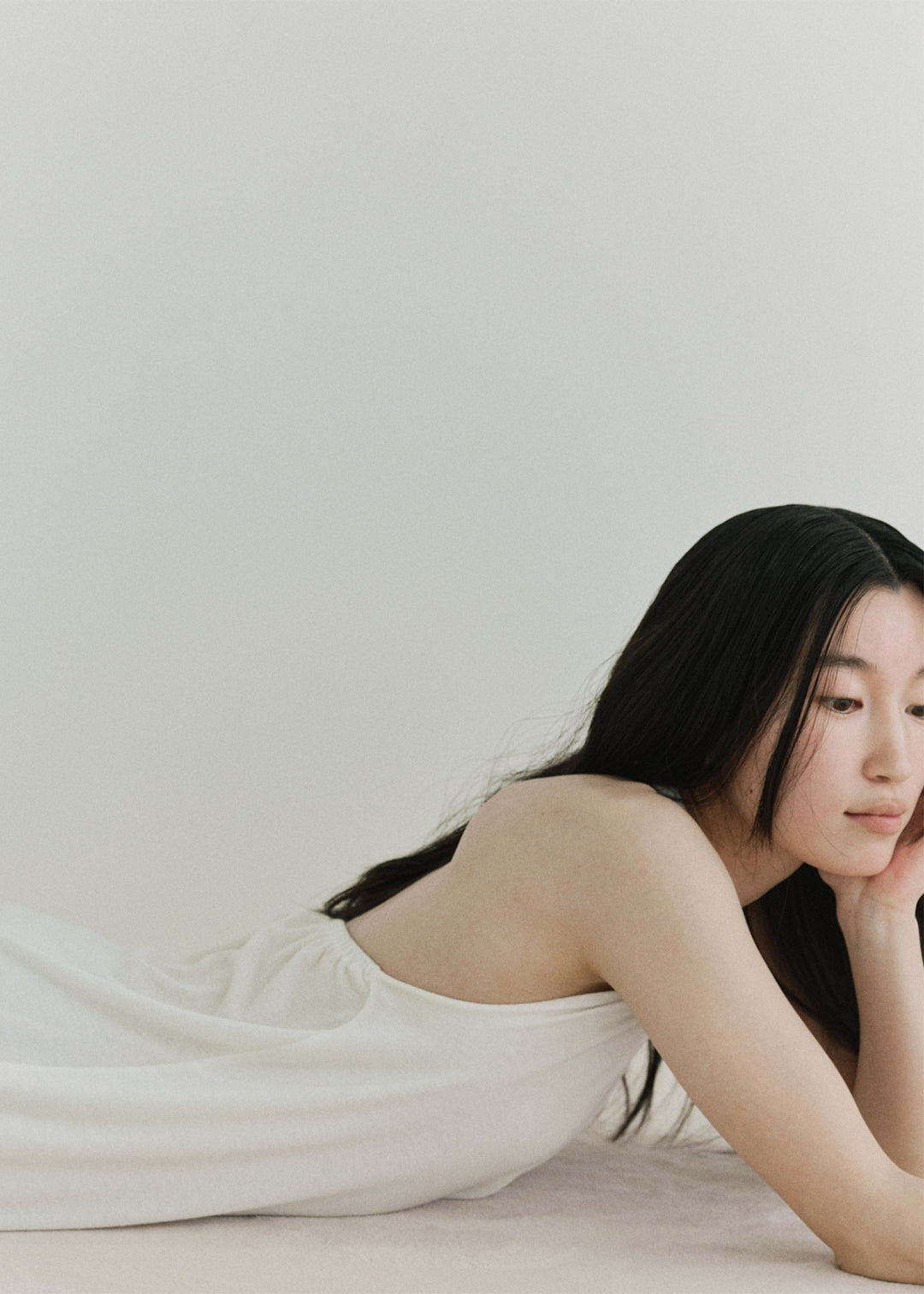 【NEW】Halter Neck Dress (White)