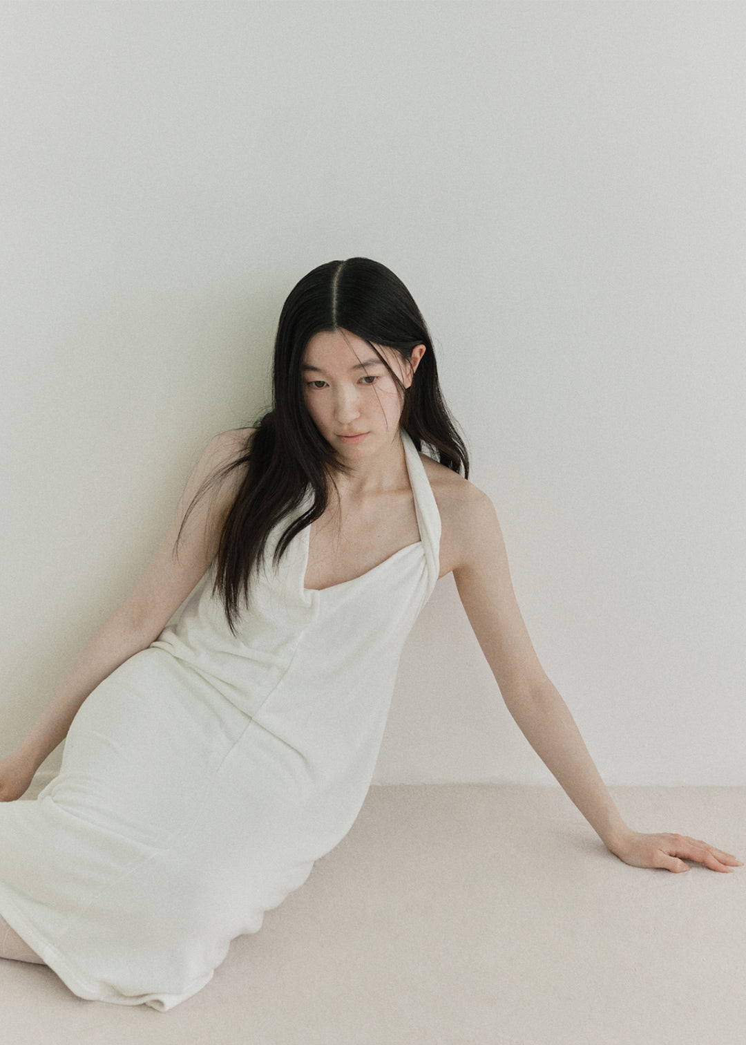 【NEW】Halter Neck Dress (White)