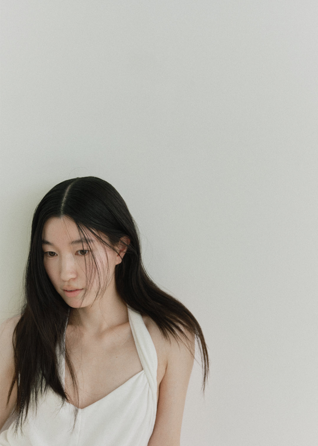 【NEW】Halter Neck Dress (White)