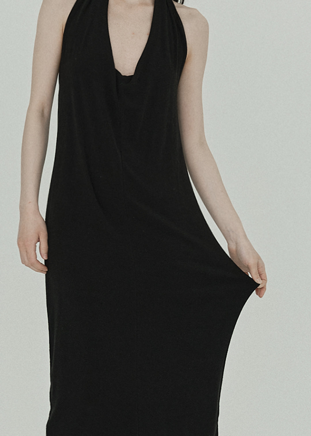 【NEW】Halter Neck Dress (Black)