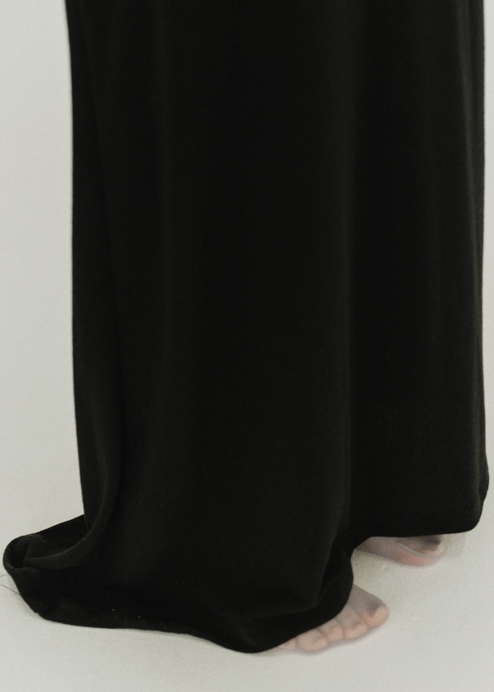 【RESTOCK】Flow Line Dress (Black)