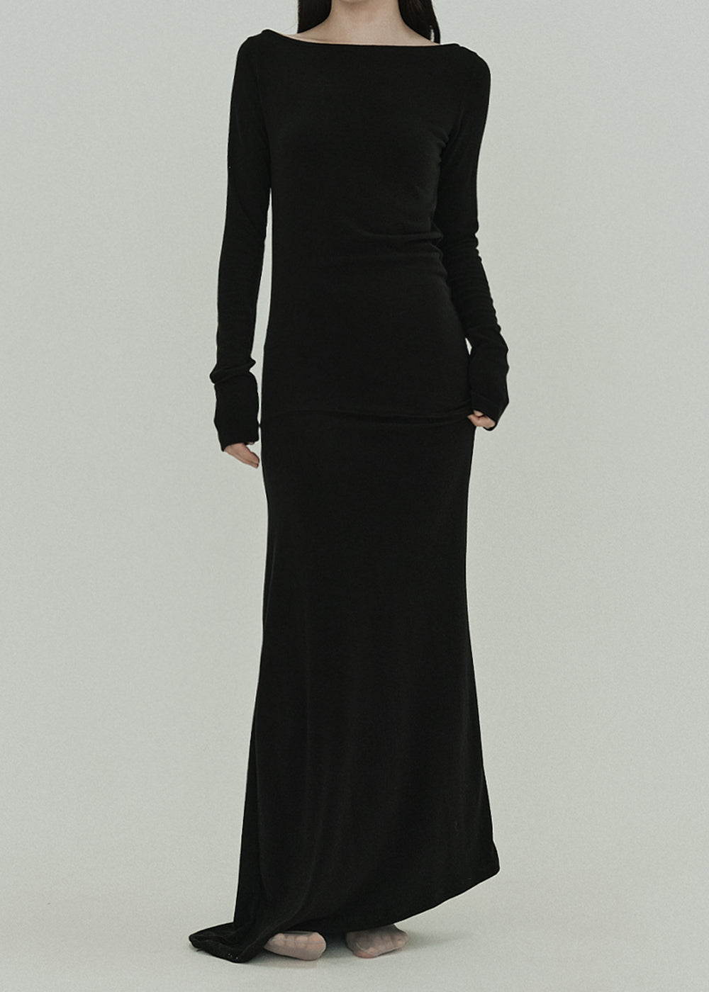 【RESTOCK】Flow Line Dress (Black)