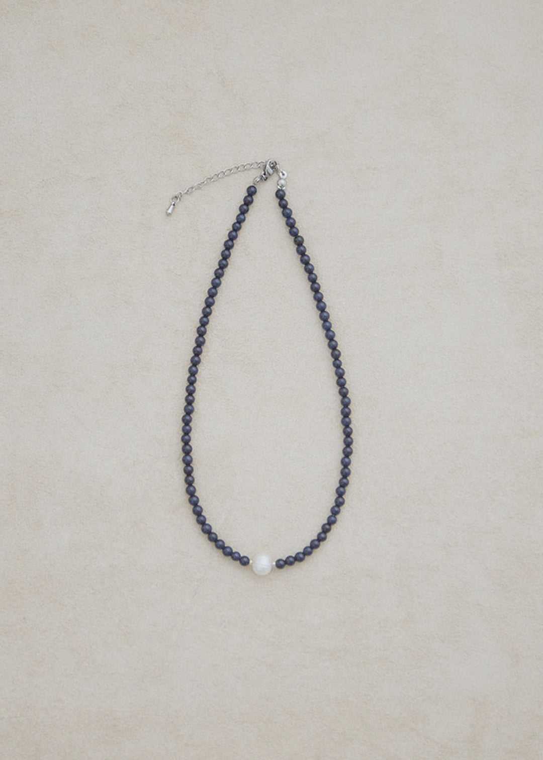 Gemstone × Fresh Water Pearl Surgical Choker