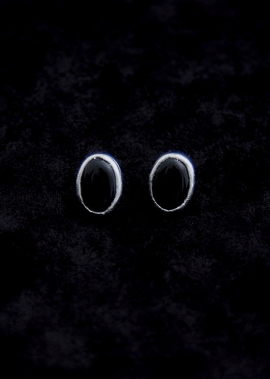 Onyx Boule Pierce