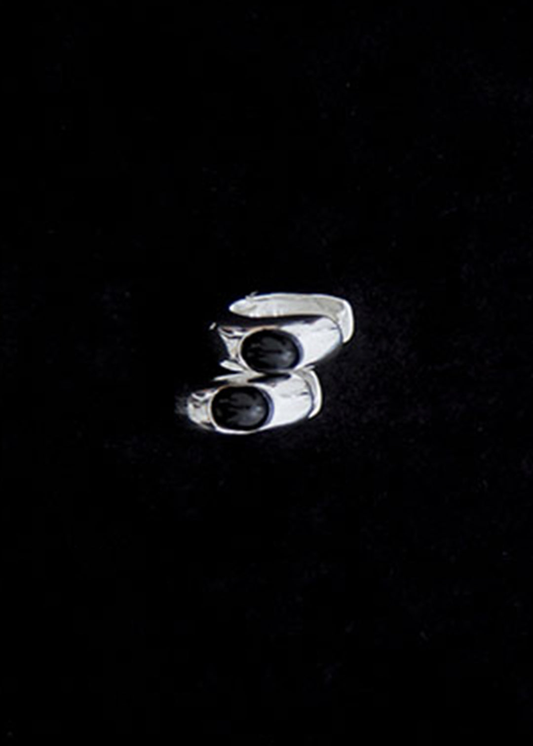 Onyx Hoop Pierce